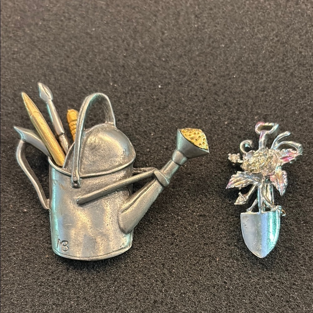 Gardening Silver and Gold Watering Can spade pin
